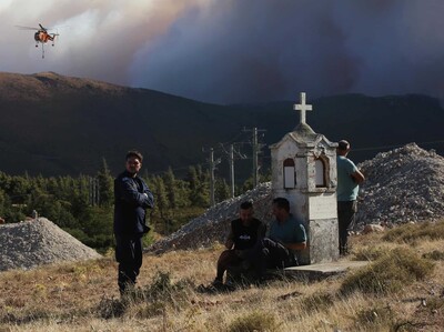 Grecia: dictan prisión preventiva para alcalde por incendio forestal