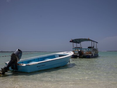 Impacto de condiciones adversas en la navegación y pesca