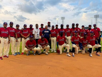 Juan Núñez resalta entrega del equipo de béisbol dominicano