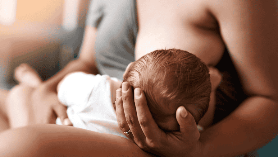 Salud Pública insta a las madres a iniciar la lactancia desde el nacimiento del bebé Salud Pública insta a las madres a iniciar la lactancia desde el nacimiento del bebé