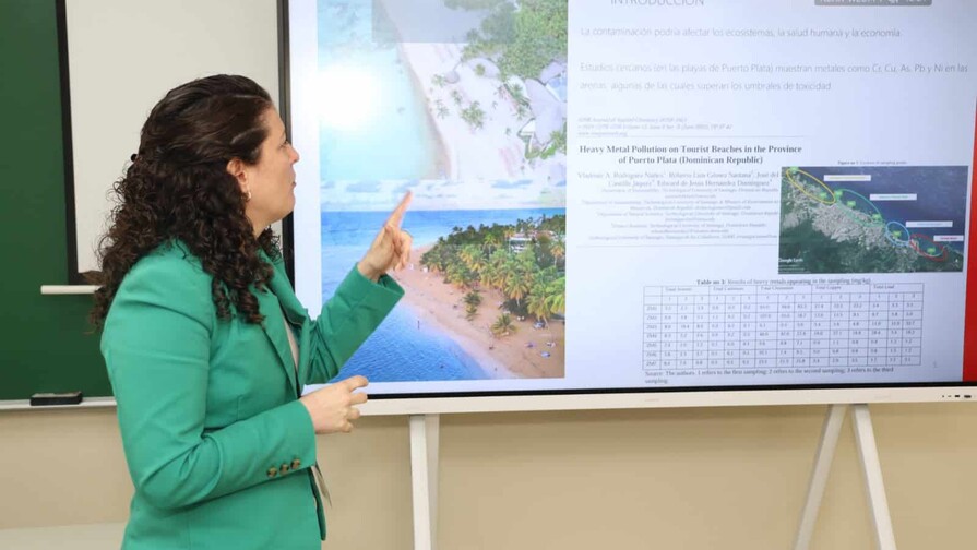 Investigación de la Pucmm encuentra bajo riesgo por metales en playas turísticas Investigación de la Pucmm encuentra bajo riesgo por metales en playas turísticas