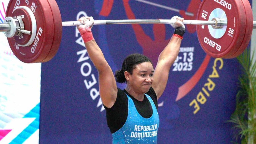 Fransheska Matías gana dos plata en el torneo de pesas de los Centroamericanos y del Caribe Fransheska Matías gana dos plata en el torneo de pesas de los Centroamericanos y del Caribe