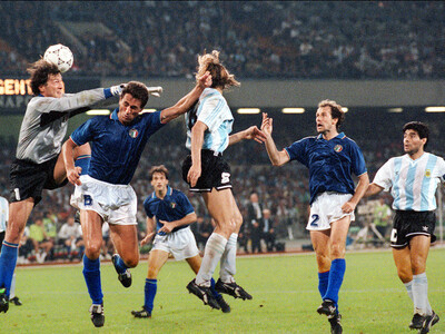 Subasta del balón de la Mano de Dios de Maradona