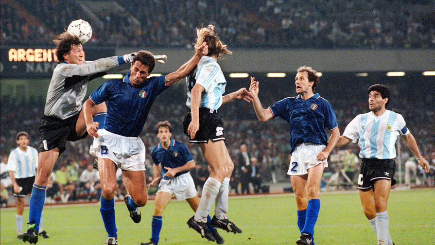 El bal&oacute;n de la Mano de Dios de Maradona se subastar&aacute; en EE. UU.