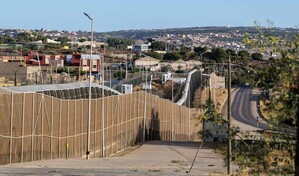 Bruselas insiste en que no han llegado migrantes a la Europa continental desde Ceuta