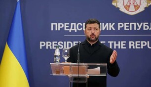 Zelenski advierte a aerol&iacute;neas que el espacio a&eacute;reo ruso se har&aacute; completemente inseguro