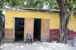 Bomberos de Jicomé, entre el riesgo de desalojo y el deterioro de cuartel que amenaza su seguridad Bomberos de Jicomé, entre el riesgo de desalojo y el deterioro de cuartel que amenaza su seguridad