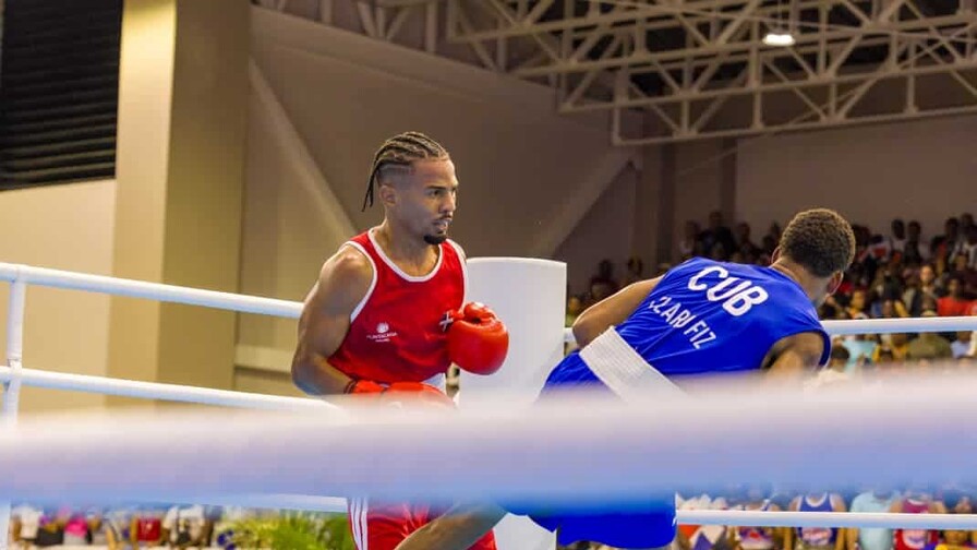 Junior Alcántara es el nuevo rey de los 55 kilos en el boxeo de los Juegos Centroamericanos Junior Alcántara es el nuevo rey de los 55 kilos en el boxeo de los Juegos Centroamericanos