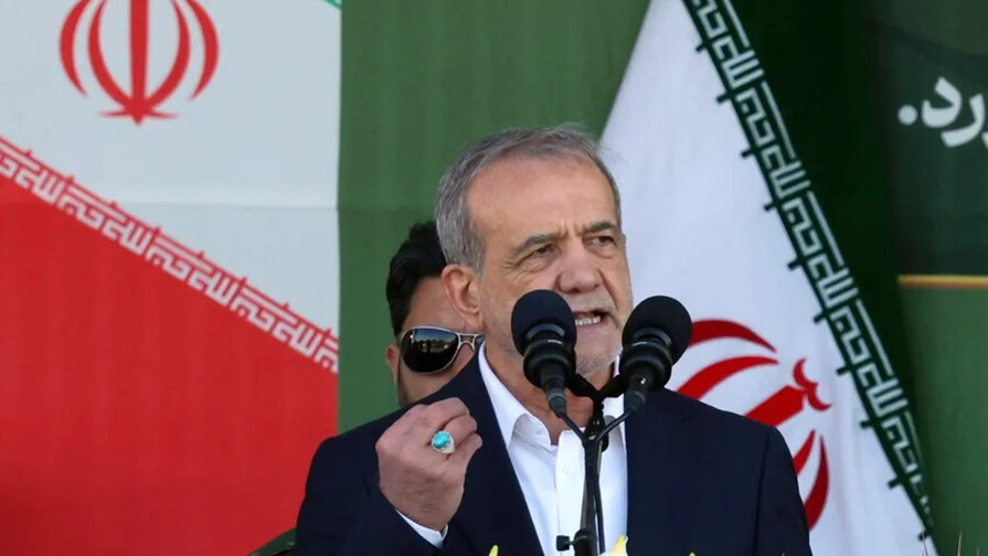 Pezeshkian dice que Irán afronta una “guerra total” y reconoce las dificultades económicas