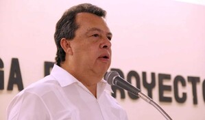 Prisión preventiva para exgobernador mexicano por ocultar pruebas del caso Ayotzinapa