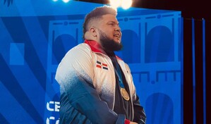 Sa&uacute;l Mena le da el primer oro a RD en eSports