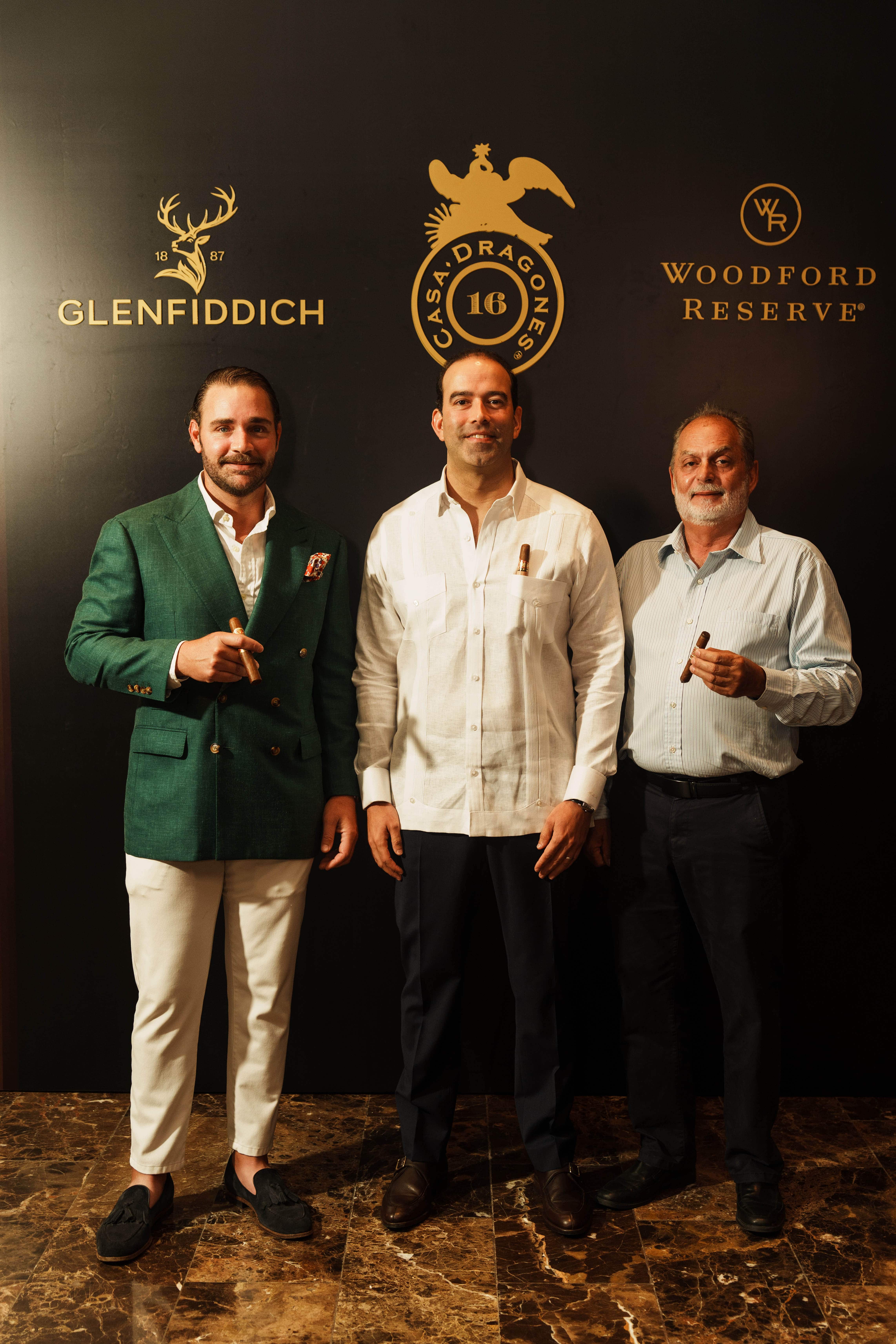 John Paul Garrido, Mariano González y Sergio Mourelle