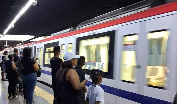 Eliminan el transfer para pasajeros del Metro Los Alcarrizos en la estaci&oacute;n Mar&iacute;a Montez