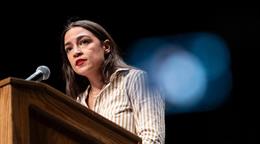 La dem&oacute;crata Alexandria Ocasio-Cortez documenta su proceso de congelaci&oacute;n de &oacute;vulos