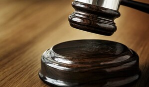 Enfermero alem&aacute;n condenado por matar a diez pacientes es investigado por otros 121 casos