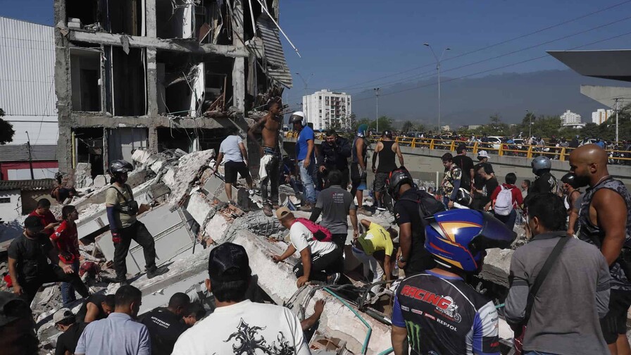 De la Espriella convoca a un comité de emergencia para atender los daños del terremoto De la Espriella convoca a un comité de emergencia para atender los daños del terremoto