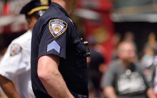 Polic&iacute;a de Nueva York dispara a una mujer que apu&ntilde;al&oacute; a dos personas en Times Square