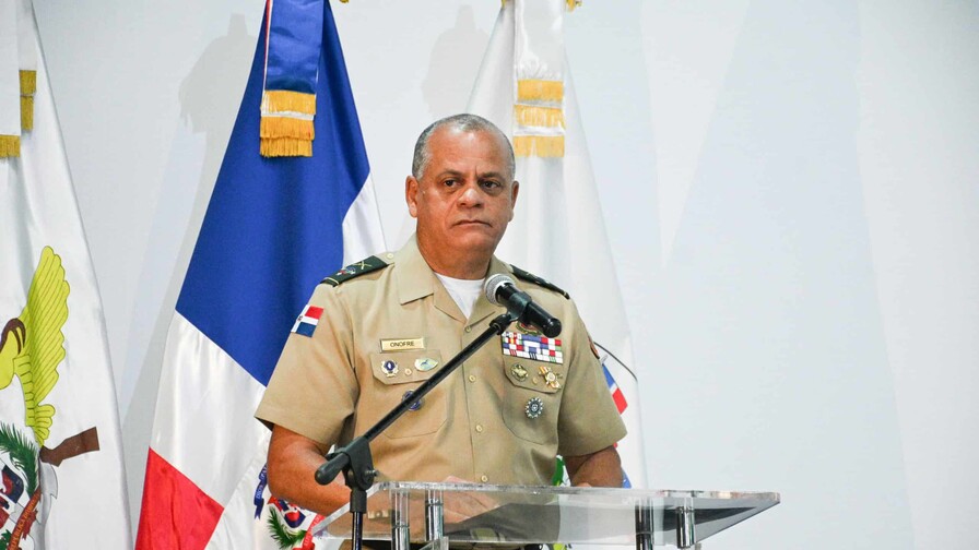 MIDE entrega RD$600 millones en sueldo por año a 327 militares retirados este 2026 MIDE entrega RD$600 millones en sueldo por año a 327 militares retirados este 2026