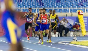 Luguelin Santos regresa al atletismo de alta competici&oacute;n con medalla de plata en Centroamericanos