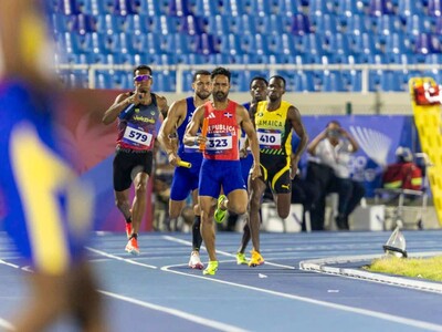 Medalla de plata en el regreso a pista para Luguelin Santos
