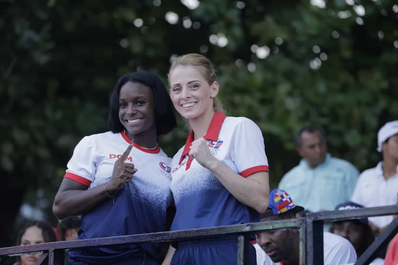 Liranyi Alonso y   María Dimitrova.