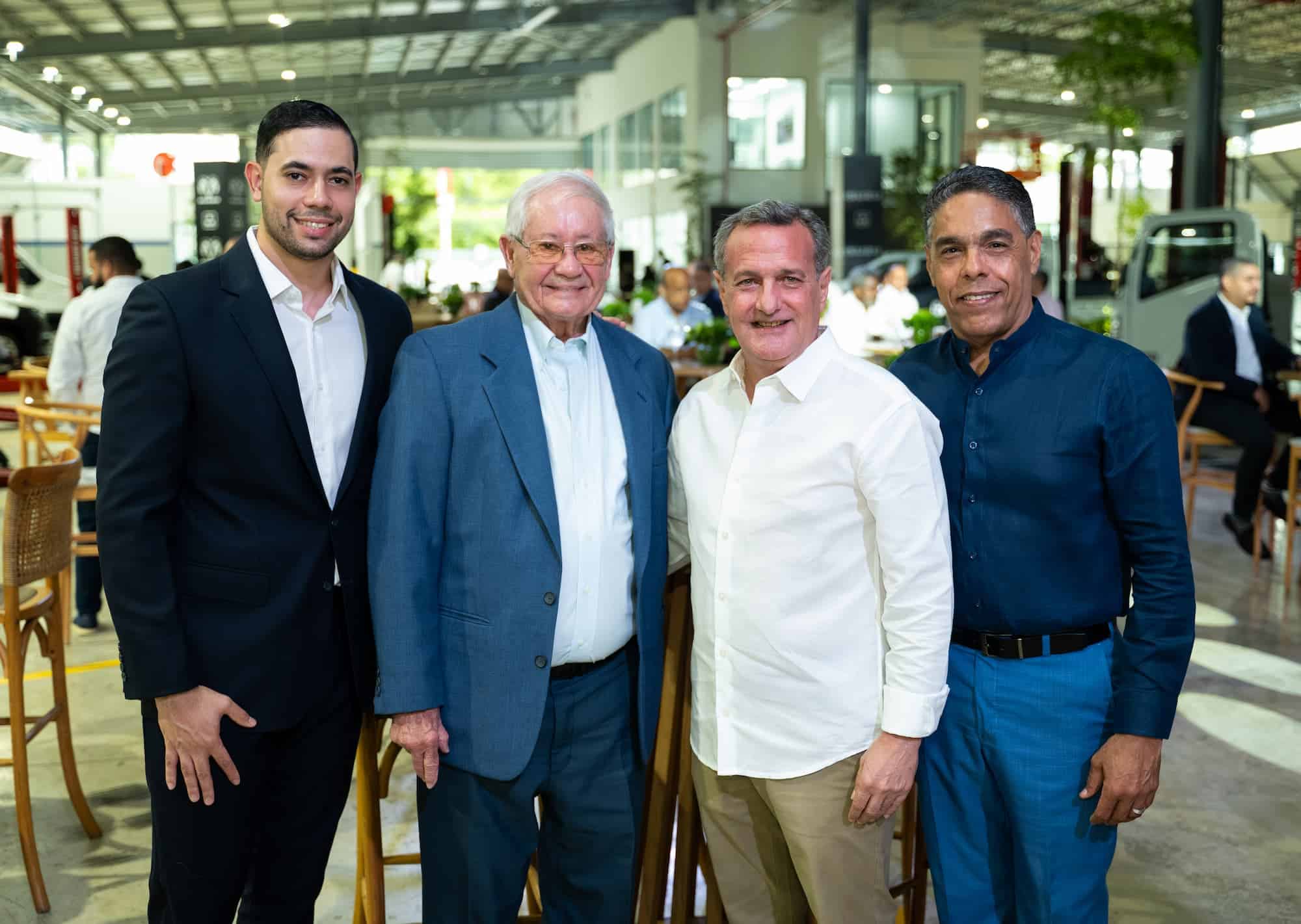 Sebastián de León, Juan de León, Domingo Antuña y Franklin Marte.