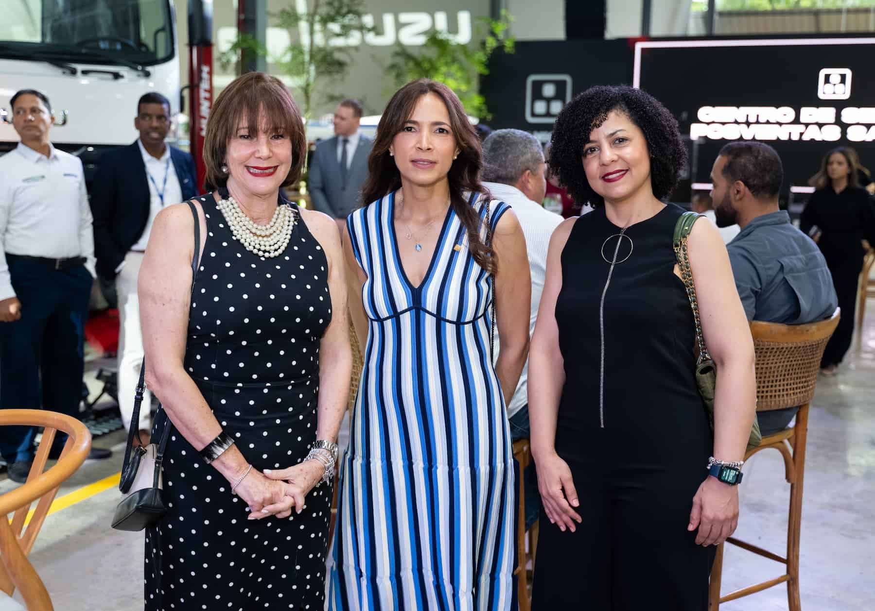 María Isabel Lebrón, Diana Ramos y Heydi Turbides.