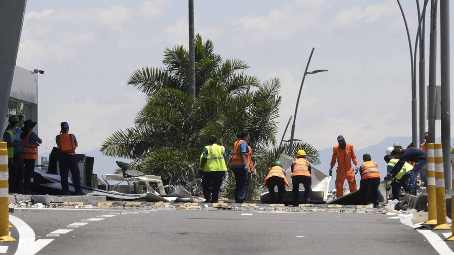 Pereira vive entre la b&uacute;squeda de desaparecidos y la zozobra un d&iacute;a despu&eacute;s del terremoto