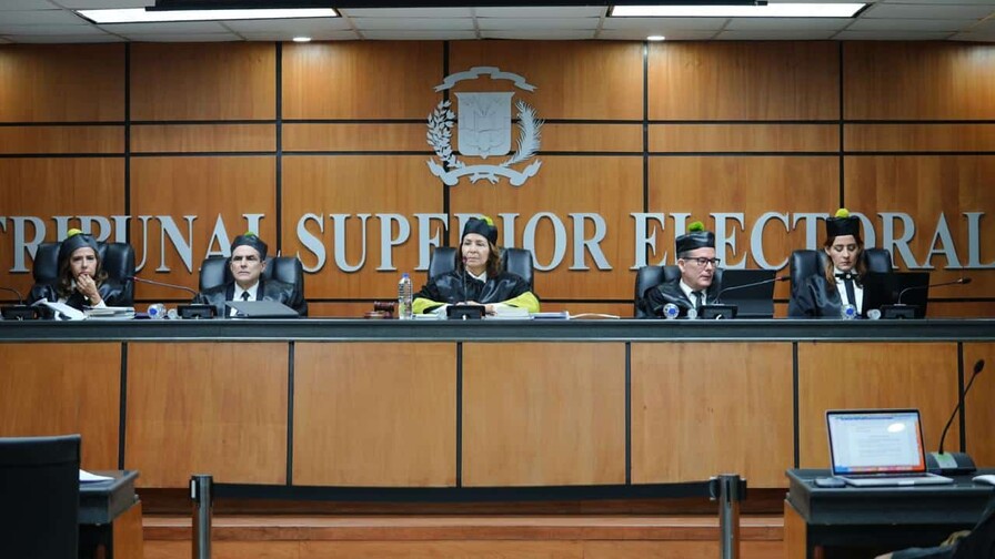 El TSE rechaza solicitud de medida cautelar que buscaba suspender distribución de fondos a partidos El TSE rechaza solicitud de medida cautelar que buscaba suspender distribución de fondos a partidos
