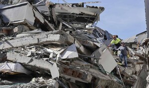 Socorristas trabajan sin descanso para hallar sobrevivientes del terremoto en Colombia