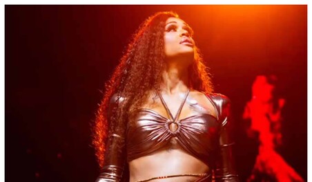 La cantante dominicana Ana&iacute;s fue vista caminando desnuda en Nueva York tras crisis de salud mental