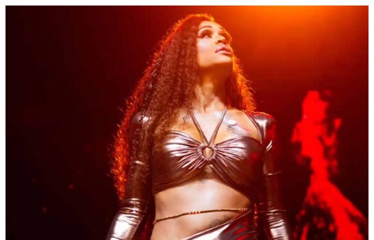 La cantante dominicana Ana&iacute;s fue vista caminando desnuda en Nueva York tras crisis de salud mental