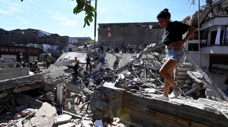 Colombia cuenta sus muertos y mira a su nuevo presidente tras terremoto