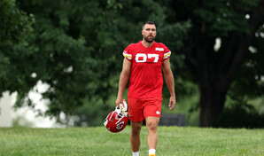 Travis Kelce describe su boda con Taylor Swift como la mejor noche de su vida