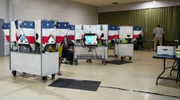 Resultado dividido para la izquierda y el centro en primarias dem&oacute;cratas de EE. UU.