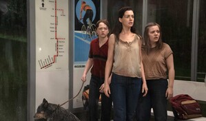 Dinosaurios renovados y crisis familiar se mezclan en The End of Oak Street