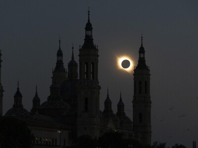 Fase de totalidad de eclipse solar trae anochecer a España