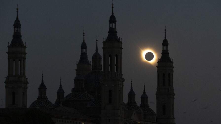 Así apreció Europa el eclipse solar Así apreció Europa el eclipse solar