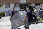 Colombia suma 273 muertos, un nuevo sismo y polémica por la ayuda tras el terremoto Colombia suma 273 muertos, un nuevo sismo y polémica por la ayuda tras el terremoto
