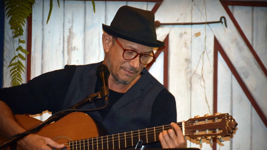 José Antonio Rodríguez presenta "Como un bolero", un encuentro con la poesía y la canción José Antonio Rodríguez presenta "Como un bolero", un encuentro con la poesía y la canción