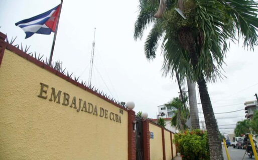 Cuba rechaza expulsi&oacute;n de sus diplom&aacute;ticos en RD y afirma medida responde a presi&oacute;n de EE. UU.