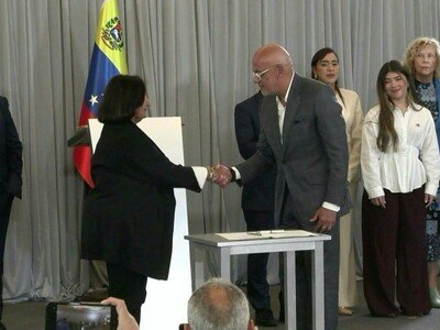 Gobierno y oposición en Venezuela pactan reforma judicial