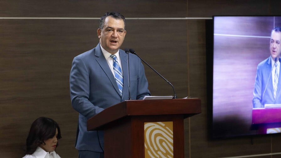La JCE defiende los gastos y vi&aacute;ticos de misiones al exterior