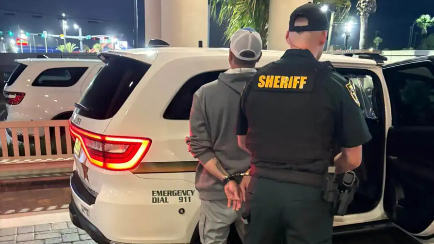 Exoficial acusado de planear tiroteo en Nueva Orleans queda libre tras decisión de gran jurado Exoficial acusado de planear tiroteo en Nueva Orleans queda libre tras decisión de gran jurado
