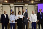 El Gobierno entrega más de 36,000 becas del ITLA para formación especializadas en tecnología El Gobierno entrega más de 36,000 becas del ITLA para formación especializadas en tecnología