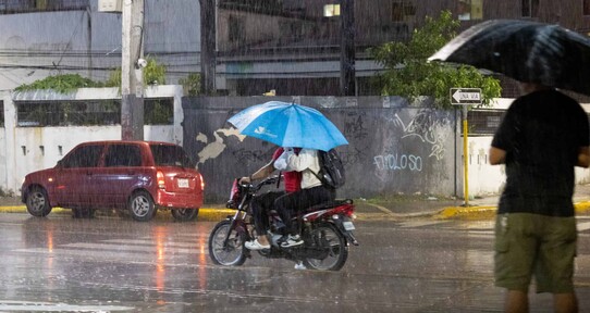 Una onda tropical provocar&aacute; lluvias, tronadas y r&aacute;fagas de viento este domingo