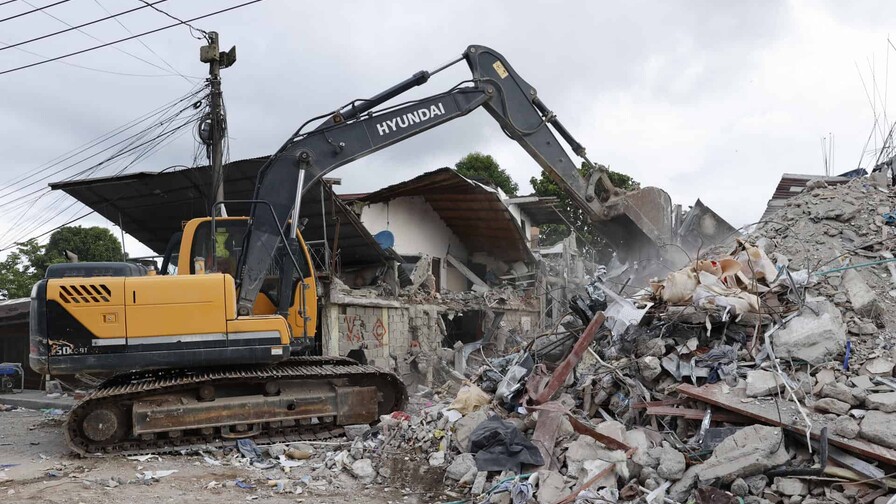 Colombia registra una réplica de magnitud 4.2 en la zona más castigada por el terremoto Colombia registra una réplica de magnitud 4.2 en la zona más castigada por el terremoto