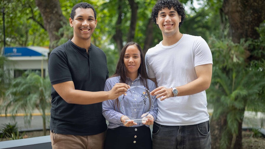 Sensores biodegradables para saber cuándo un alimento se daña: la propuesta ganadora del Mescyt Sensores biodegradables para saber cuándo un alimento se daña: la propuesta ganadora del Mescyt