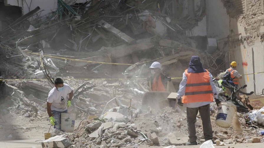 Una escapada de fin de semana pone en la cuerda floja al ministro de Vivienda de Colombia Una escapada de fin de semana pone en la cuerda floja al ministro de Vivienda de Colombia