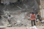 Pereira intensifica la remoción de escombros y comienza a reanudar sus actividades diarias
